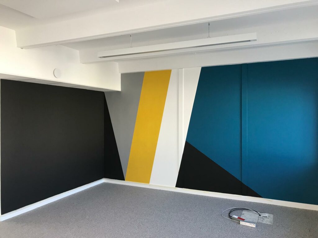 BUREAU~3