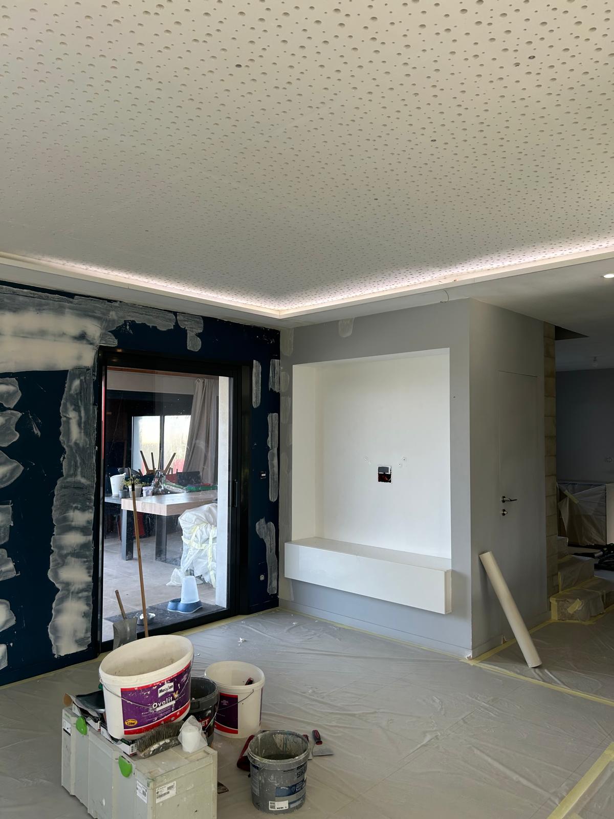 Espace à repeindre dans une maison