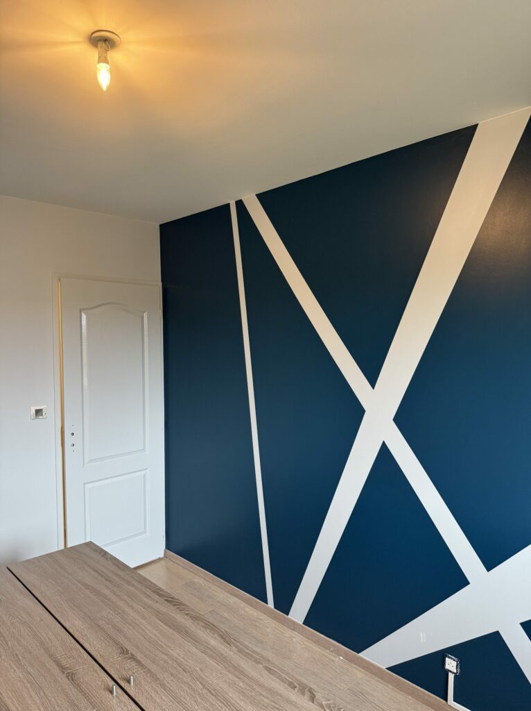 Rénovation chambre avec murs décoratif à Septème en Isère - Chambre n°2
