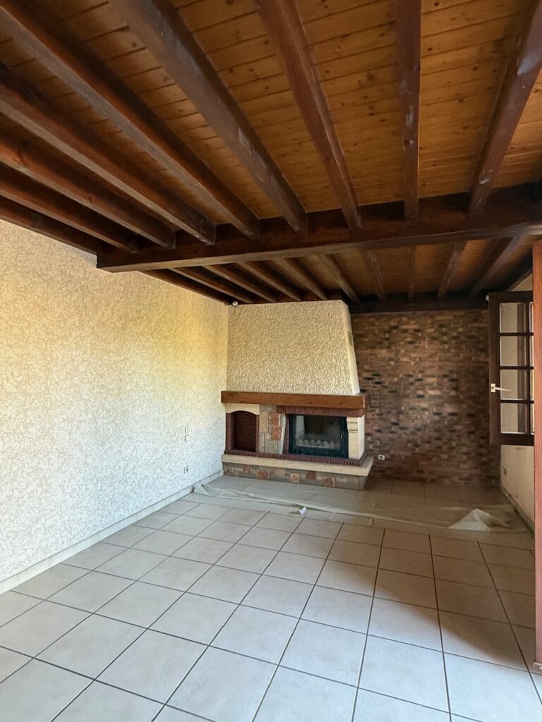 Rénovation d'un salon / salle à manger à Pont-Évêque, photo avant travaux